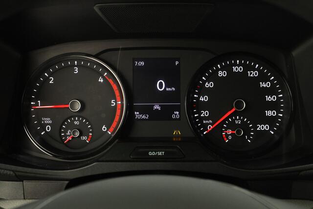 Volkswagen CRAFTER 35 2.0 TDI L3H3 177pk DSG Comfortline 3-Zits, Camera, Trekhaak, Apple Carplay, Cruise, PDC