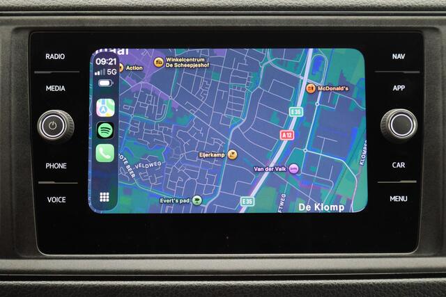 Volkswagen CRAFTER 35 2.0 TDI L3H3 177pk DSG Comfortline 3-Zits, Camera, Trekhaak, Apple Carplay, Cruise, PDC