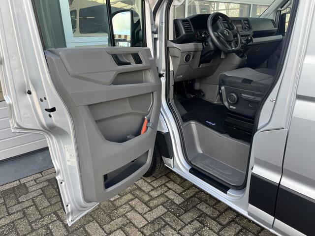 Volkswagen CRAFTER 35 2.0 TDI L3H2 Airco Cruise Bleutooth verbinding Apple Carplay controle 1e eigenaar Dealer onderhouden Euro 6 Bpm vrij voor particulier gebruik !!