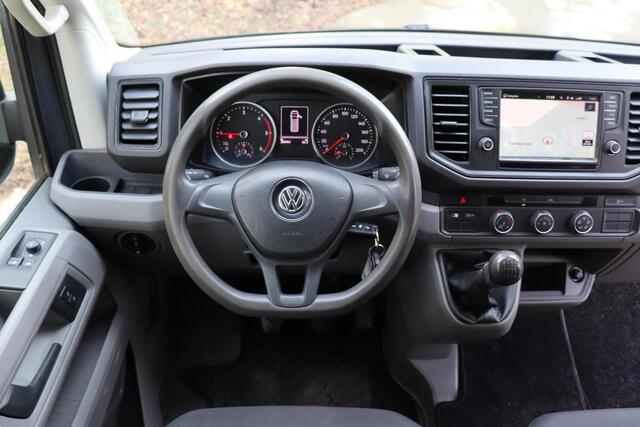 Volkswagen CRAFTER 35 2.0 TDI L3H3 DC Highline 2018 | Airco | Trekhaak | Achteruitrij Camera | Boekjes | 2 Sleutels | Cruise Control | Nationale Autopas