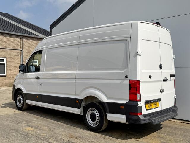 Volkswagen CRAFTER 2.0 TDI 140PK Nieuw Model! L3H3 Virtual Cockpit Climate Control Camera Parkeersensoren voor achter APK 9-2027