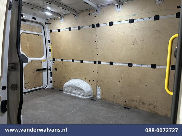 Volkswagen CRAFTER 2.0 TDI L3H3 L2H2 Euro6 Airco | Apple Carplay | Android Auto | Parkeersensoren Bijrijdersbank