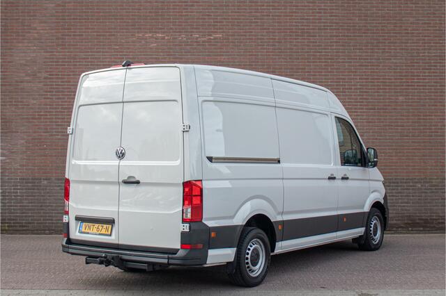 Volkswagen CRAFTER 2.0 TDI 140pk L3H2, 78.000km NAP, Carplay, Camera, Trekhaak, Airco, Cruise control, Bluetooth.