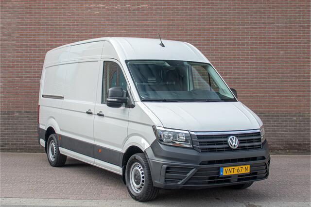 Volkswagen CRAFTER 2.0 TDI 140pk L3H2, 78.000km NAP, Carplay, Camera, Trekhaak, Airco, Cruise control, Bluetooth.