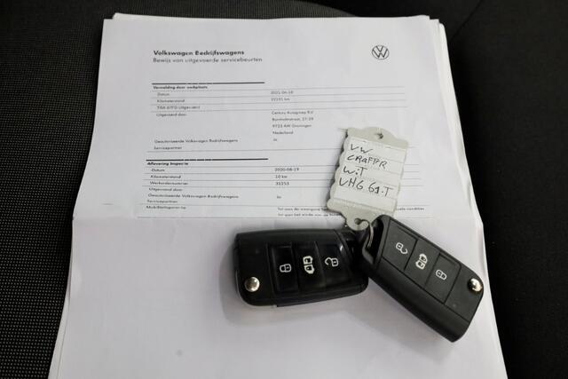 Volkswagen CRAFTER 35 2.0 TDI 177pk L4H3 (L3H2) Trendline Navi/Camera Laadklep 500kg 10-2020