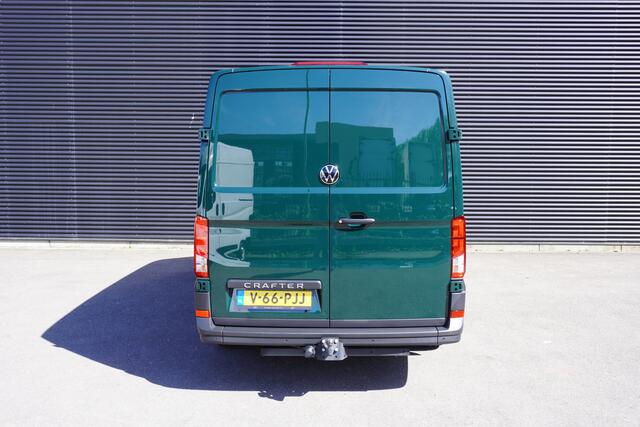 Volkswagen CRAFTER 140pk Facelift L3H2/L2H1 Highline Apple Carplay Trekhaak Parkeersensoren Digitaal dashboard