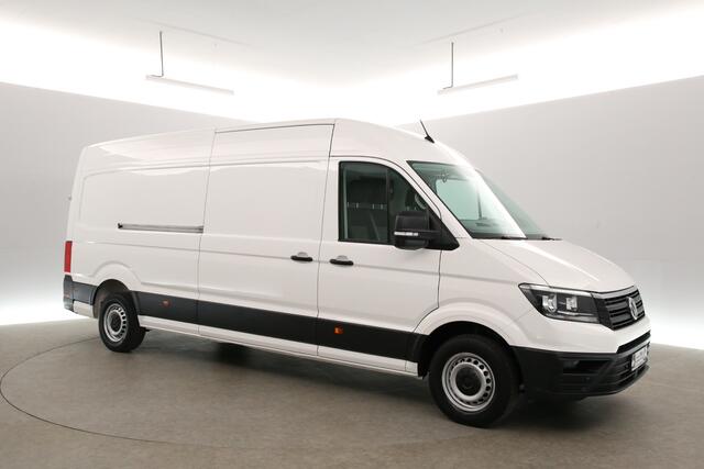 Volkswagen CRAFTER 2.0 TDI L4H3 140PK | Marge | Airco | 3 Zits | Trekhaak | Parkeersens.