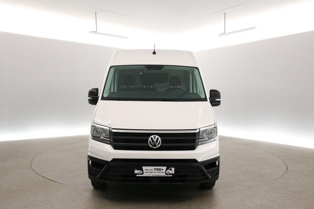 Volkswagen CRAFTER 2.0 TDI L4H3 140PK | Marge | Airco | 3 Zits | Trekhaak | Parkeersens.