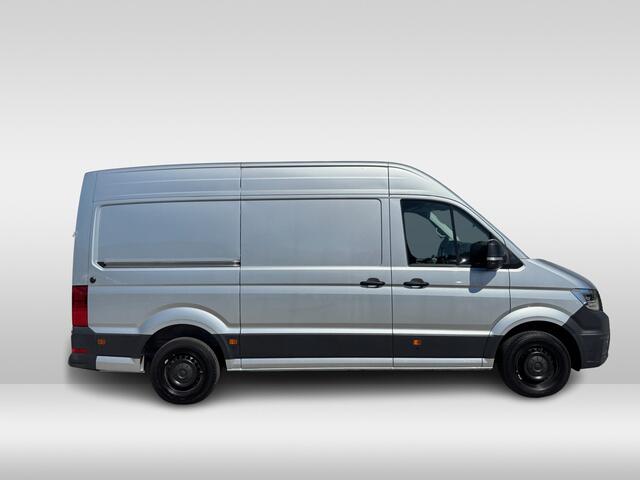 Volkswagen CRAFTER 35 2.0 TDI L3H3 140pk Automaat - ACC - LED - Geveerde Stoel - Carplay - Camera - Betimmering - Rijklaar