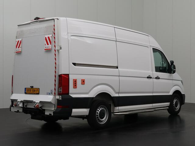 Volkswagen CRAFTER 2.0TDI 140PK Automaat L3H3 | Laadklep | Airco | Cruise | Camera | Multimedia