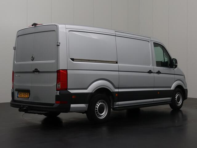 Volkswagen CRAFTER 2.0TDI 177PK Automaat L3H2 Highline | Trekhaak 3000Kg | Airco | Navigatie | Camera | Multimedia | Betimmering