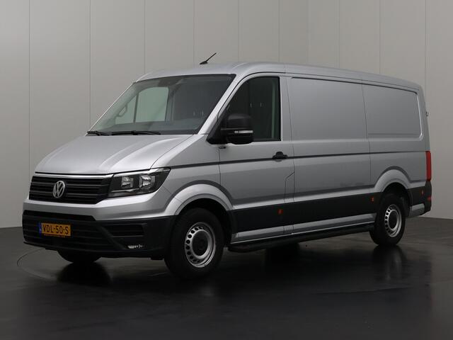 Volkswagen CRAFTER 2.0TDI 177PK Automaat L3H2 Highline | Trekhaak 3000Kg | Airco | Navigatie | Camera | Multimedia | Betimmering