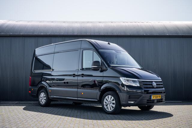Volkswagen CRAFTER 2.0 TDI L3H3 | Automaat | 177 PK | Highline | LED | Camera | Carplay | PDC | Trekhaak