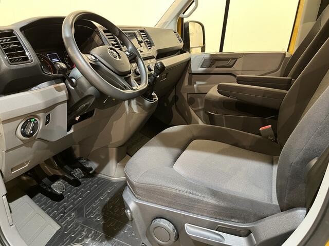 Volkswagen CRAFTER 35 2.0 TDI L3H2 140 PK / Euro 6 / 3.000 KG Trekgewicht / Airco / Camera / Carplay