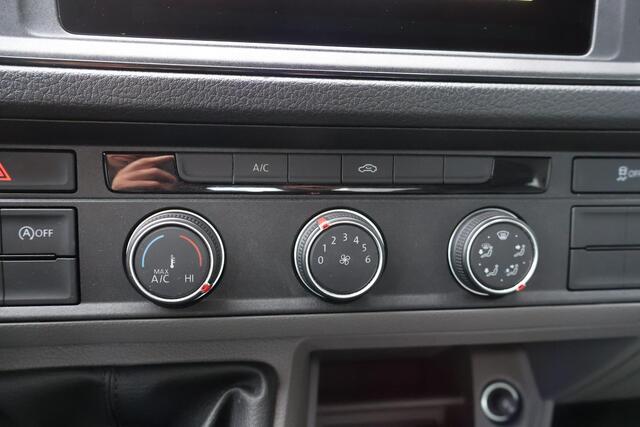 Volkswagen CRAFTER 35 2.0 TDI L3 DC Trendline | 140 PK | Navigatiesysteem | Cruise control | Apple CarPlay / Android Auto |