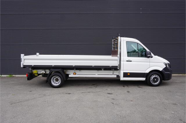 Volkswagen CRAFTER 180pk Dubbellucht 3-Zijdige kipper Trekhaak Navigatie Apple Airco carplay Tipper