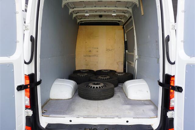 Volkswagen CRAFTER Dubbellucht 3500kg L3H3 L2H2 Glasresteel Apple Carplay Camera Tacho 3-zits