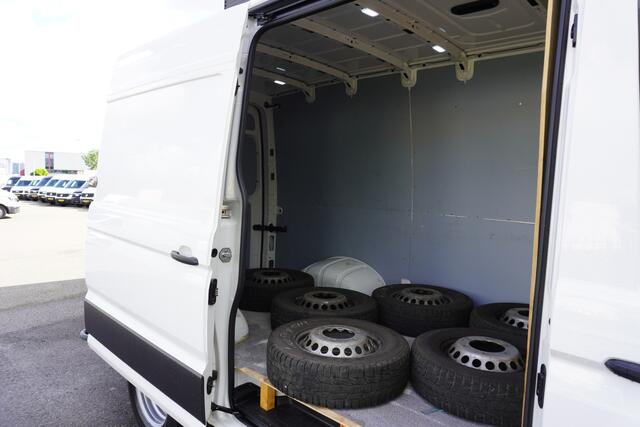 Volkswagen CRAFTER Dubbellucht 3500kg L3H3 L2H2 Glasresteel Apple Carplay Camera Tacho 3-zits