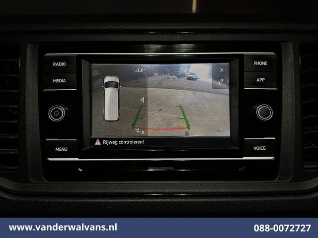 Volkswagen CRAFTER 2.0 TDI 141pk L3H3 L2H2 Euro6 Airco | Camera | Apple Carplay | Cruisecontrol | Chauffeursstoel Android Auto, Parkeersensoren, Bijrijdersbank