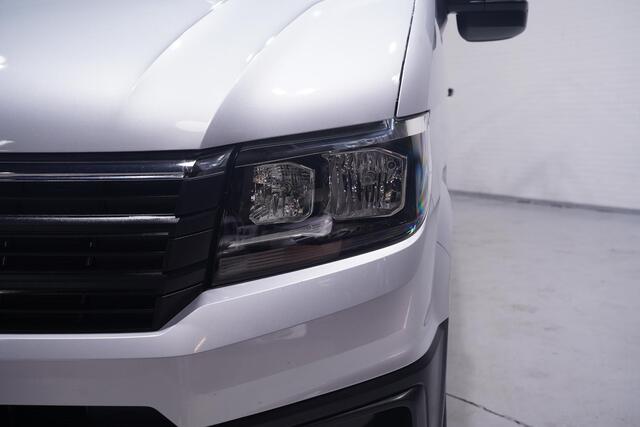 Volkswagen CRAFTER 2.0 TDI 177 pk DSG Aut. L3H3 Navi, Camera Imperiaal met Trap, Trekhaak 3.000 kg, 3-Zits