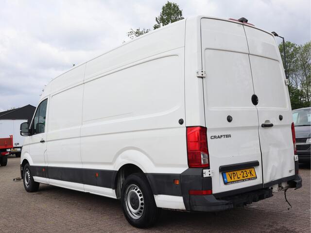 Volkswagen CRAFTER 2.0 TDI 177pk Euro 6 Automaat Koelwagen - Dag & nacht - MOTOR DEFECT