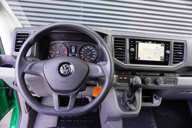 Volkswagen CRAFTER 163pk RWD Automaat L3H2/L2H1 Apple carplay Camera Navigatie LED 3-Zits 3500kg Trekgewicht