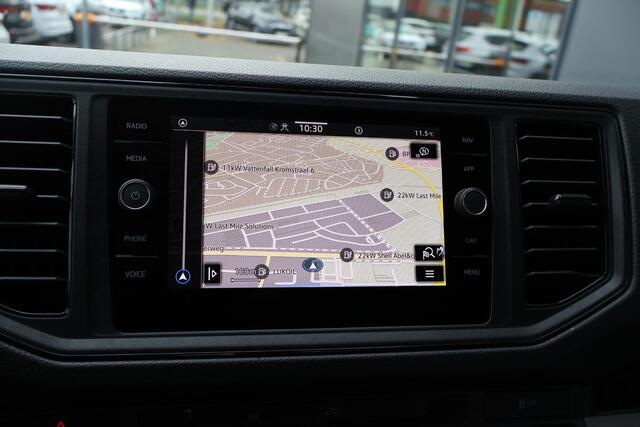 Volkswagen CRAFTER Bedrijfswagens 35 2.0 TDI L3 DC Trendline | 140 PK | Navigatiesysteem | Cruise control | Apple CarPlay / Android Auto |