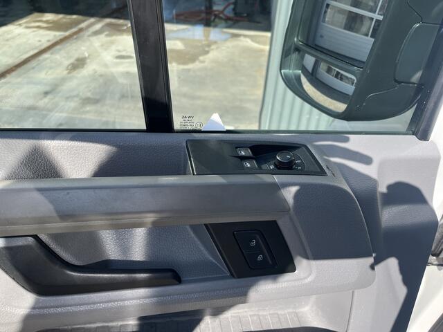 Volkswagen CRAFTER 35 2.0 TDI L3H3/L2H2 Werkplaatsinrichting Kastinrichting Servicewagen Omvormer Standkachel Airco Cruise controle Tekhaak 3000kg Camera Telefoonverbinding 1e eigenaar Dealer onderhouden Euro 6 Ex overheid
