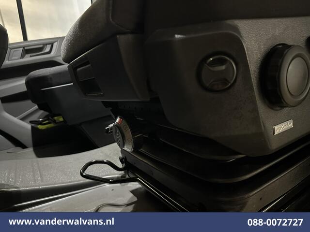 Volkswagen CRAFTER 2.0 TDI 141pk L3H3 L2H2 Euro6 Airco | Navigatie | Apple Carplay | Chauffeursstoel Android Auto, Standkachel, Parkeersensoren, 3000kg trekvermogen