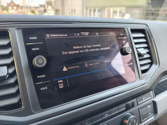 Volkswagen CRAFTER 35 2.0TDI 141PK Automaat L4H3 2X Schuifdeur Camera Apple Carplay Android Auto Cruise Control Navi Airco Pdc Betonplex Vloer Lat om Lat Betimmering Wandbeplating Euro 6 Origineel Nederlandse Bus