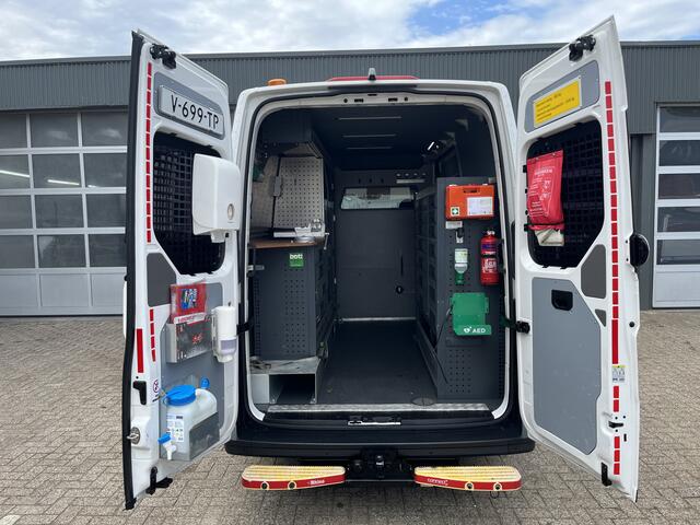 Volkswagen CRAFTER 35 2.0 TDI L3H3 Highline Werkplaats inrichting Kast Inrichting Omvormer Airco Cruise controle Bott inrichting Euro 6