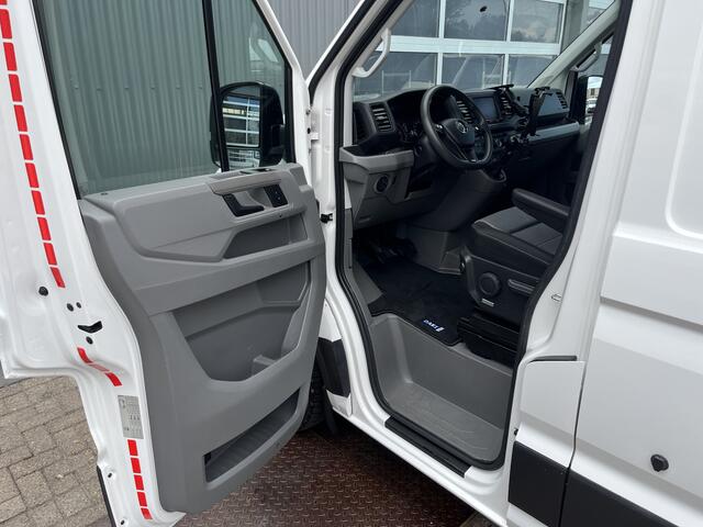 Volkswagen CRAFTER 35 2.0 TDI L3H3 Highline Werkplaats inrichting Kast Inrichting Omvormer Airco Cruise controle Bott inrichting Euro 6