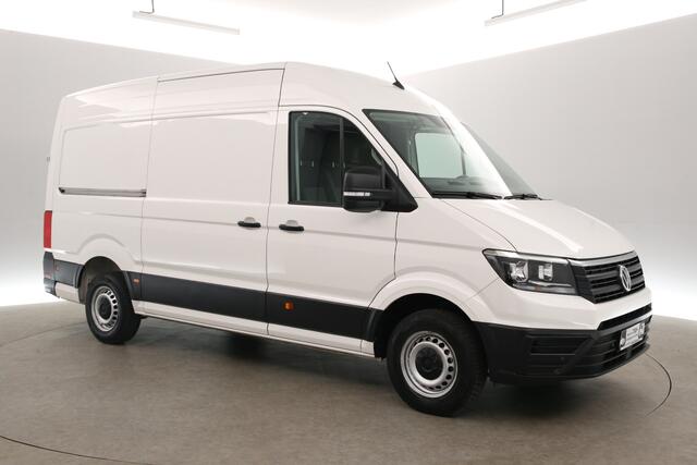 Volkswagen CRAFTER 2.0 TDI L3H3 | Automaat | Airco | Camera | 3 Zits | Cruise | Carplay | Trekhaak | Parkeersens.