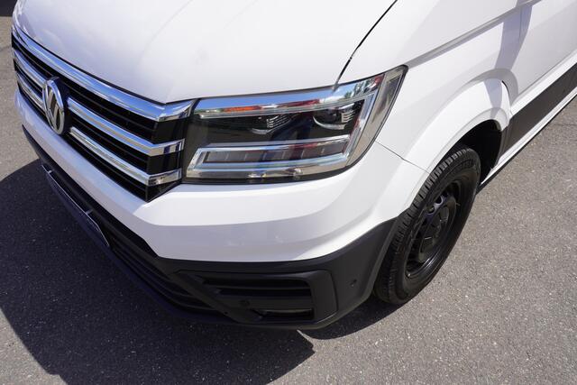 Volkswagen CRAFTER 180pk Automaat L3H3/L2H2 LED 2x Schuifdeur Standkachel Stoelverwarming Navigatie Apple Carplay Camera Parkeersensoren ACC Cruise control