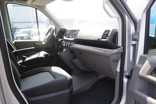 Volkswagen CRAFTER 35 2.0 TDI 164PK L4 BAKWAGEN MET LAADKLEP, NAVI, CRUISE, LED, 1000KG LAADKLEP, DAB, GEVEERDE STOEL, VOORRUITVERWARMING