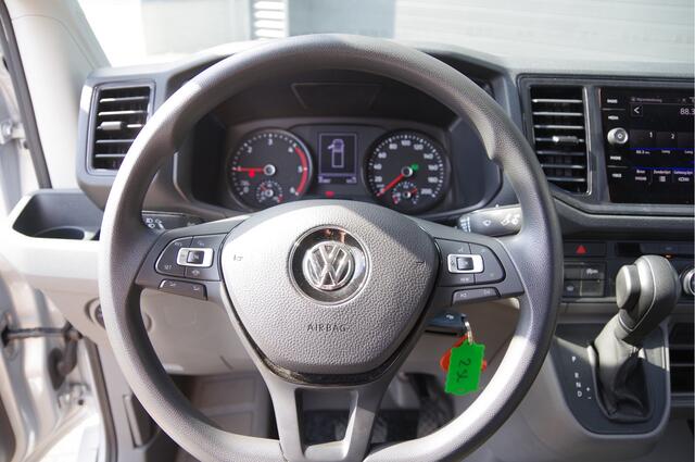 Volkswagen CRAFTER 35 2.0 TDI 164PK L4 BAKWAGEN MET LAADKLEP, NAVI, CRUISE, LED, 1000KG LAADKLEP, DAB, GEVEERDE STOEL, VOORRUITVERWARMING