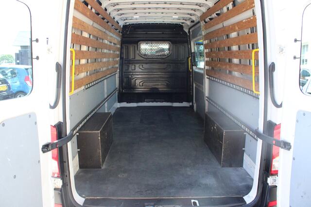 Volkswagen CRAFTER 35 2.0 TDI L4H4 Highline | Euro6 ideaal voor camperombouw | Navi full map | PDC V+A | Houten laadvloer | Cruise control | Airco
