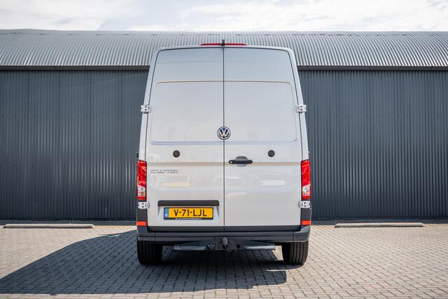 Volkswagen CRAFTER 2.0 TDI L4H3 | 177 PK | Automaat | LED | Camera | Carplay | Cruise | PDC | Airco | Trekhaak