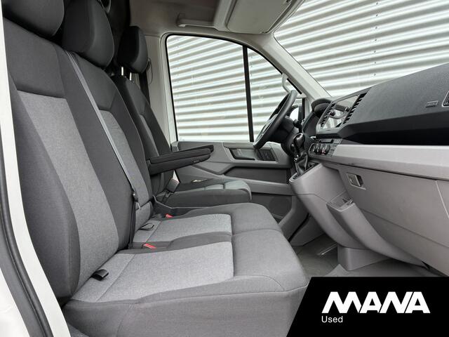 Volkswagen CRAFTER 35 2.0 TDI 140 pk L3H3 Automaat Airco Cruise Carplay Sensoren