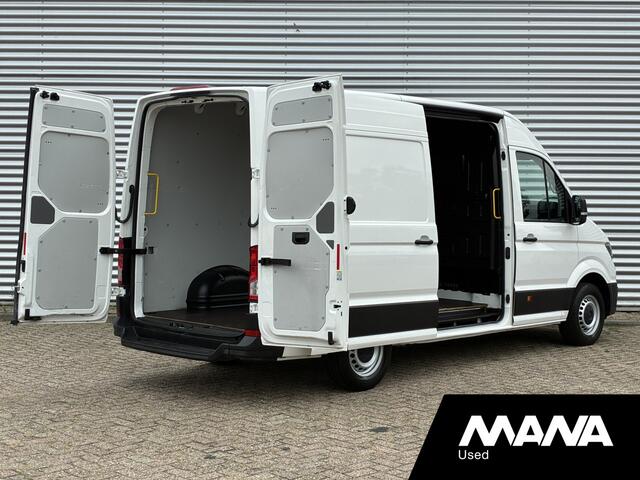 Volkswagen CRAFTER 35 2.0 TDI 140 pk L3H3 Automaat Carplay Cruise Sensoren