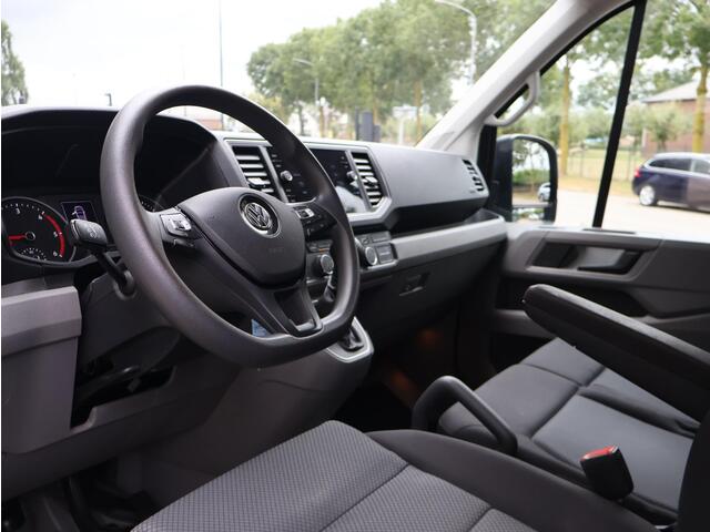 Volkswagen CRAFTER 35 2.0 TDI 177 PK 4MOTION 4X4 DSG L3H3 + 3000 KG TH | LED | MASSAGE | STANDKACHEL
