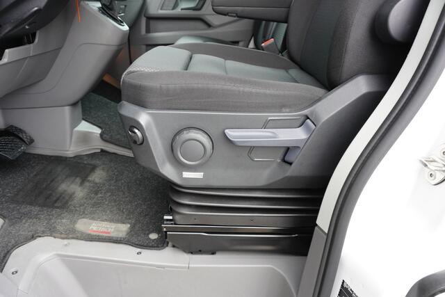 Volkswagen CRAFTER 35 140pk Automaat L3H2/L2H1 Apple carplay Camera Navigatie ergoComfort geveerde bestuurdersstoel