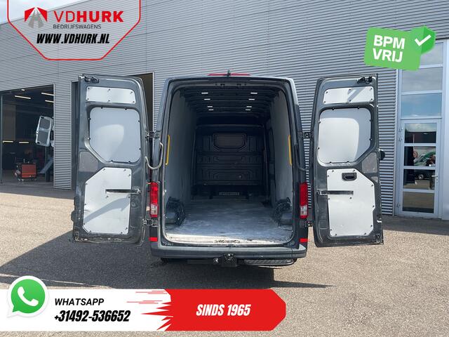 Volkswagen CRAFTER 35 2.0 TDI 180 pk DSG Aut. L4H3 LED/ Adapt.cruise/ Gev.stoel/ Stoelverw./ Massage/ Carplay/ Navi/ Climate/ Camera/ PDC/ Trekhaak