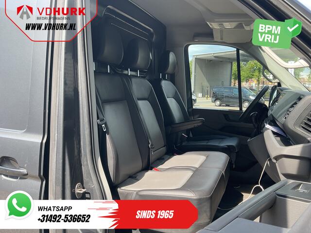 Volkswagen CRAFTER 35 2.0 TDI 180 pk DSG Aut. L4H3 LED/ Adapt.cruise/ Gev.stoel/ Stoelverw./ Massage/ Carplay/ Navi/ Climate/ Camera/ PDC/ Trekhaak