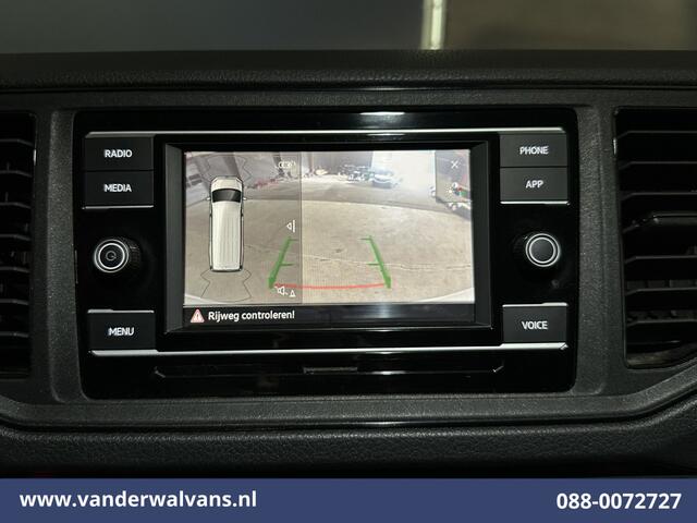 Volkswagen CRAFTER 2.0 TDI 141pk L3H2 L2H1 Euro6 Airco | Camera | Apple Carplay | Android Auto Parkeersensoren, Bijrijdersbank
