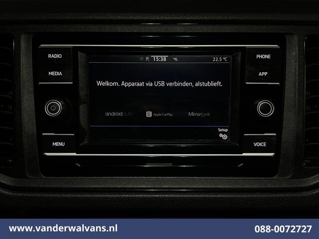 Volkswagen CRAFTER 2.0 TDI 141pk L3H2 L2H1 Euro6 Airco | Camera | Apple Carplay | Android Auto Parkeersensoren, Bijrijdersbank, 3000kg trekvermogen