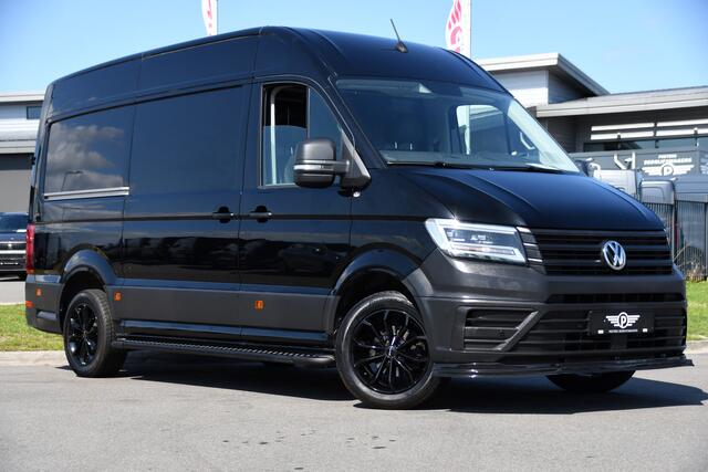 Volkswagen CRAFTER 35 2.0 TDI L3H3 RWD Black Edition Camera, Adaptieve Cruise, 3500kg Trekhaak, Automaat, LED, Geveerde stoel, 164pk, Massage stoel, Uniek!