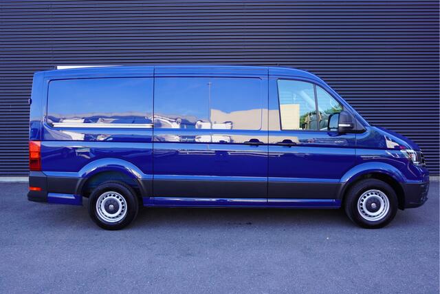 Volkswagen CRAFTER 35 140pk L3H2/L2H1 Airco Kunstleder Parkeersensoren Standkachel Bluetooth