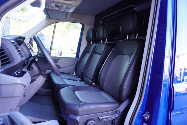 Volkswagen CRAFTER 35 140pk L3H2/L2H1 Airco Kunstleder Parkeersensoren Standkachel Bluetooth