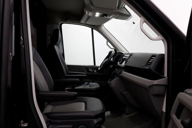 Volkswagen CRAFTER 35 2.0 TDI 140pk L3H3 (L2H2) DSG-Automaat Camera/230V/Draaistoelen 07-2021
